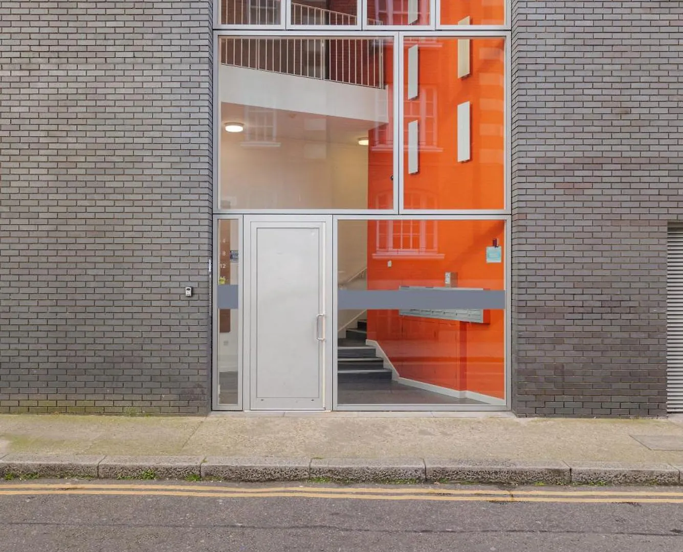 Lift & Free Parking, Modern 1 Bed Flat In Shoreditch Next To Train Station London 0*,  United Kingdom